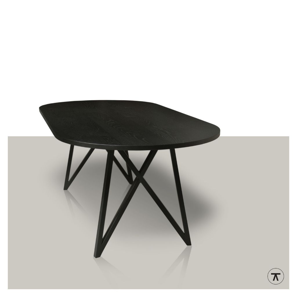 Hightech-plat-Ovale-eettafel-met-gekruisd-metalen-onderstel-zwart-vooraanzicht