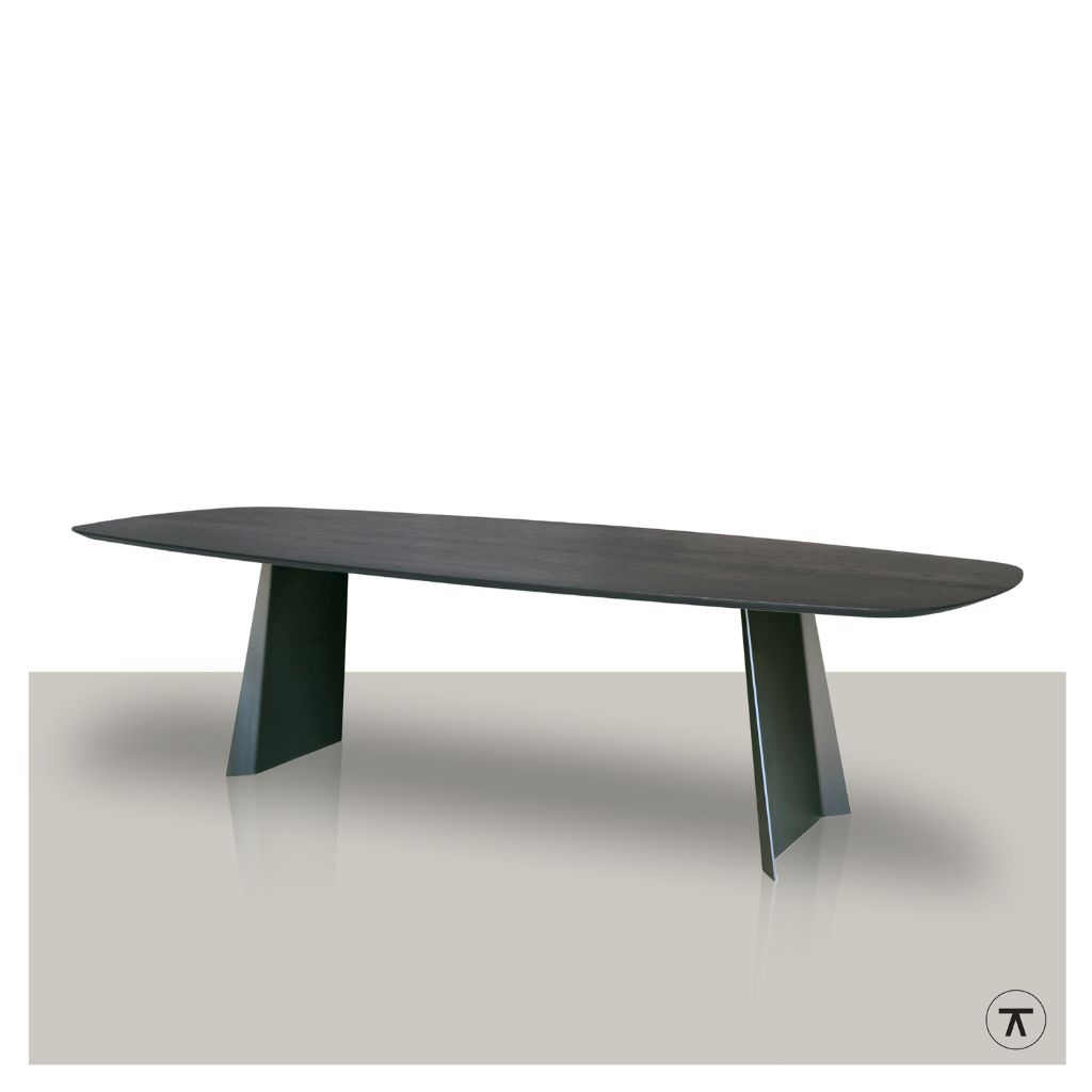 Fins ovale tafel met Emmet metalen onderstel