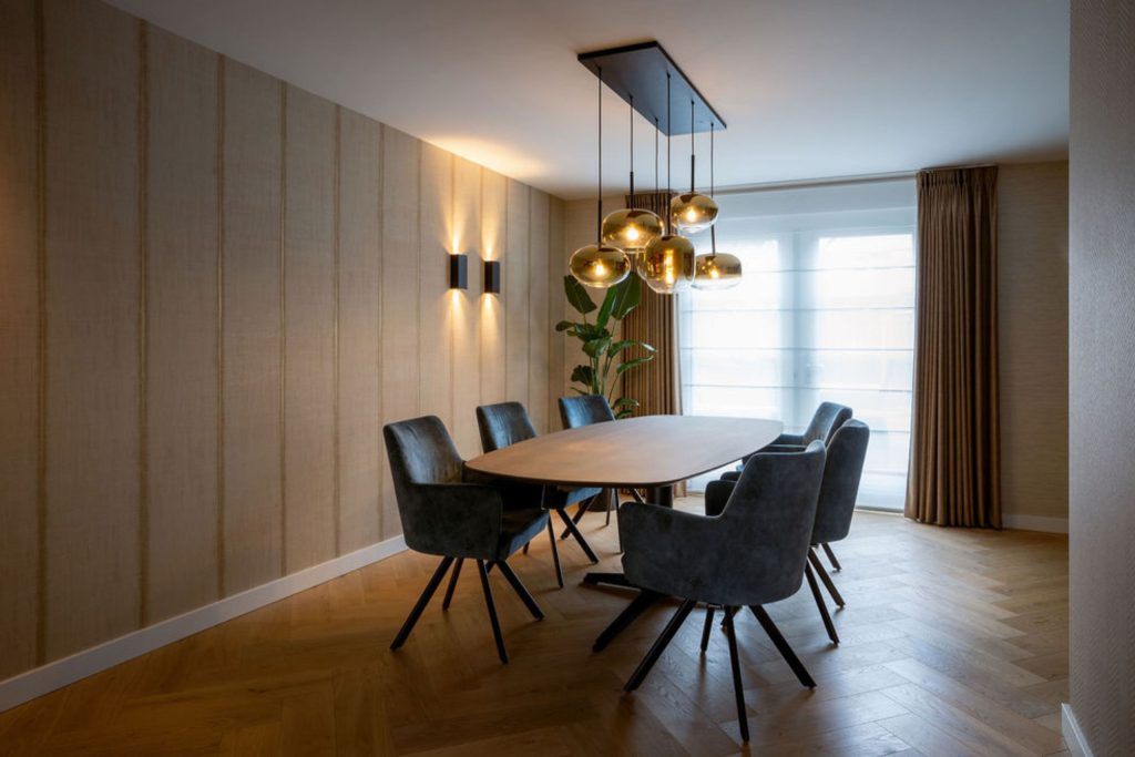 Maatwerk fins ovale tafel