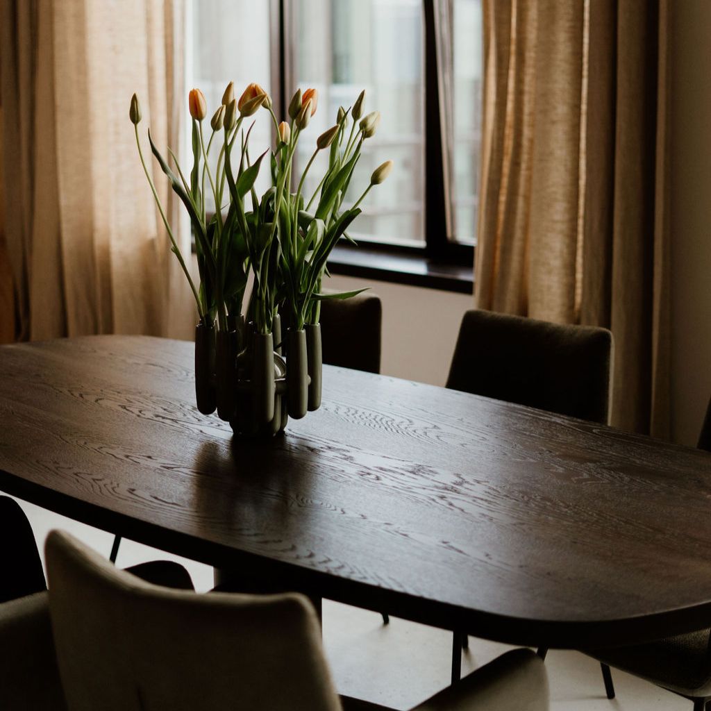 Onze Fins ovale tafels