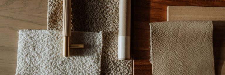 Stoelen stof of leer