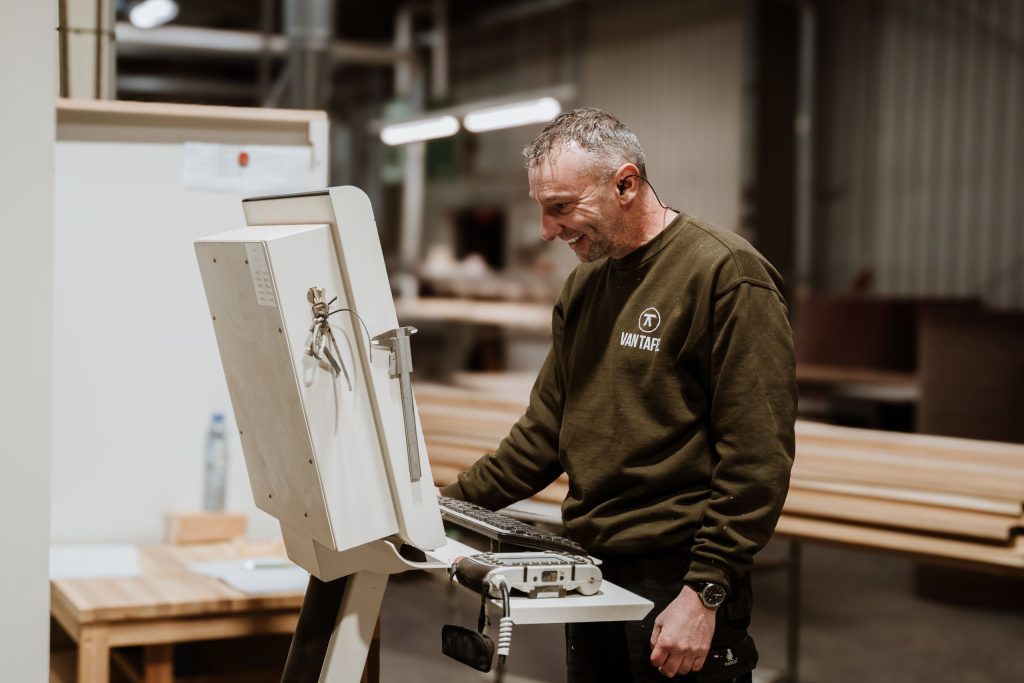 CNC instellingen voor jouw nieuwe maatwerk tafel
