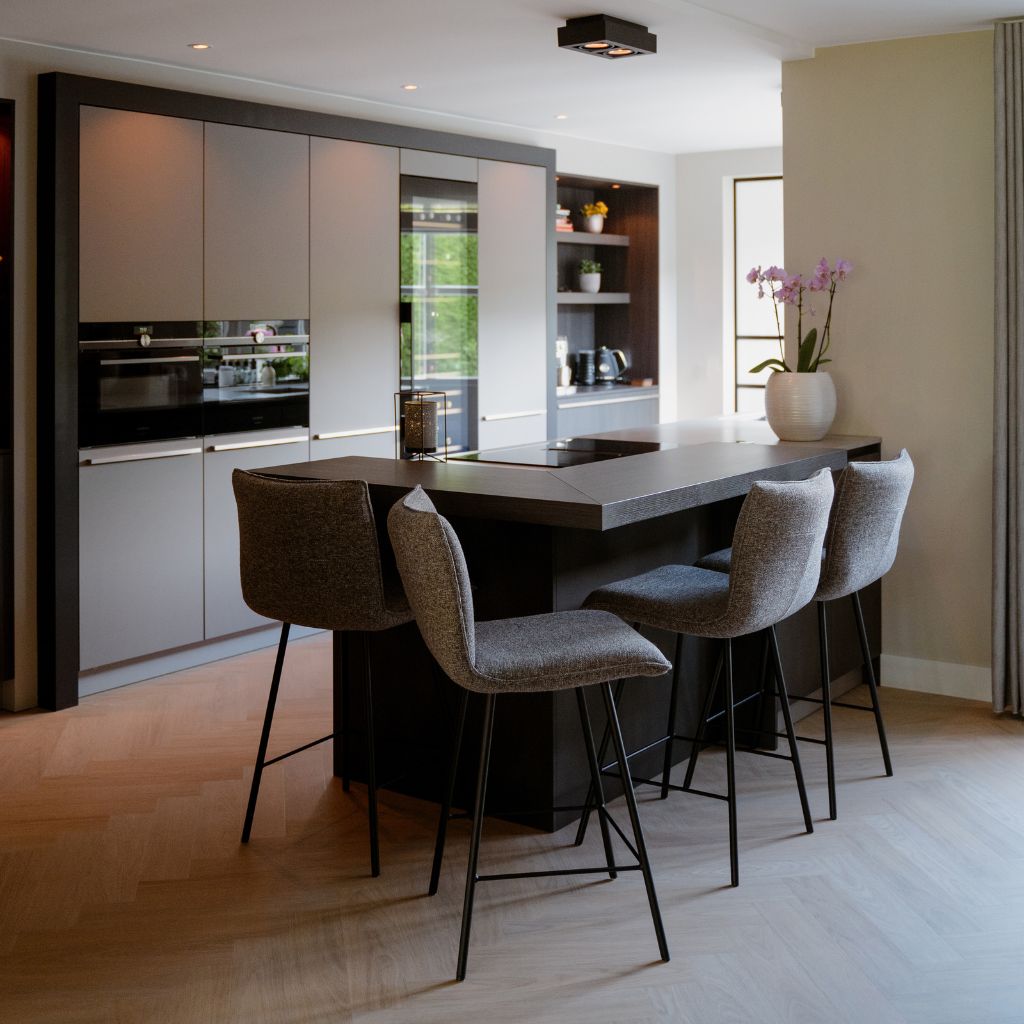 De ideale hoogte van een barkruk