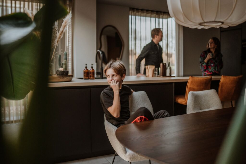 Notenhouten eetkamertafel