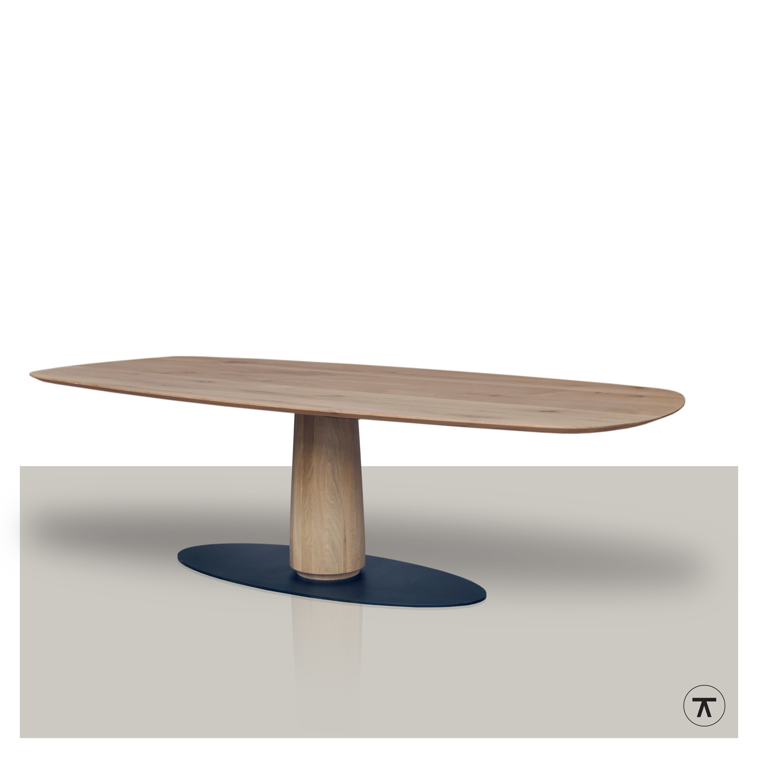 Fins ovale tafel Boomba - houten tafel met kolom onderstel en metalen vloerplaat